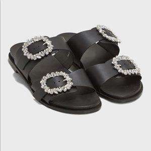 🖤 Vero Moda black jeweled slides
